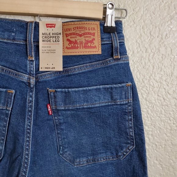 Levi's Mile High Rise Wide Leg Jeans - Picture 6 of 6